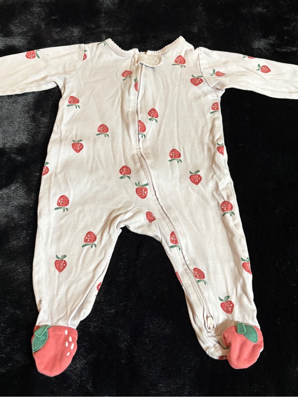 Carter's Cream One-Piece Strawberry Print Footed Pajamas - Red Accents
